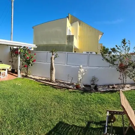 Casa Lagoa * איזמוריס